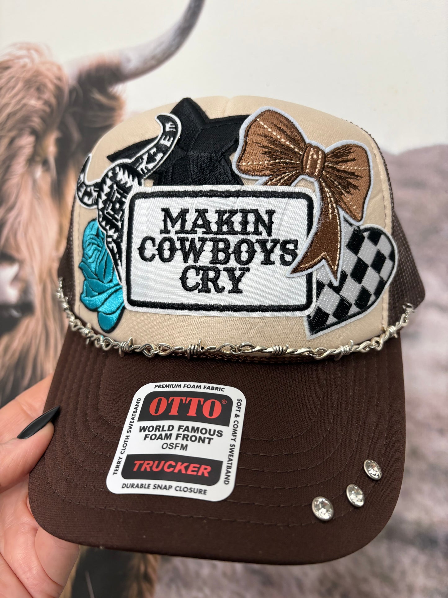 TRUCKER HATS
