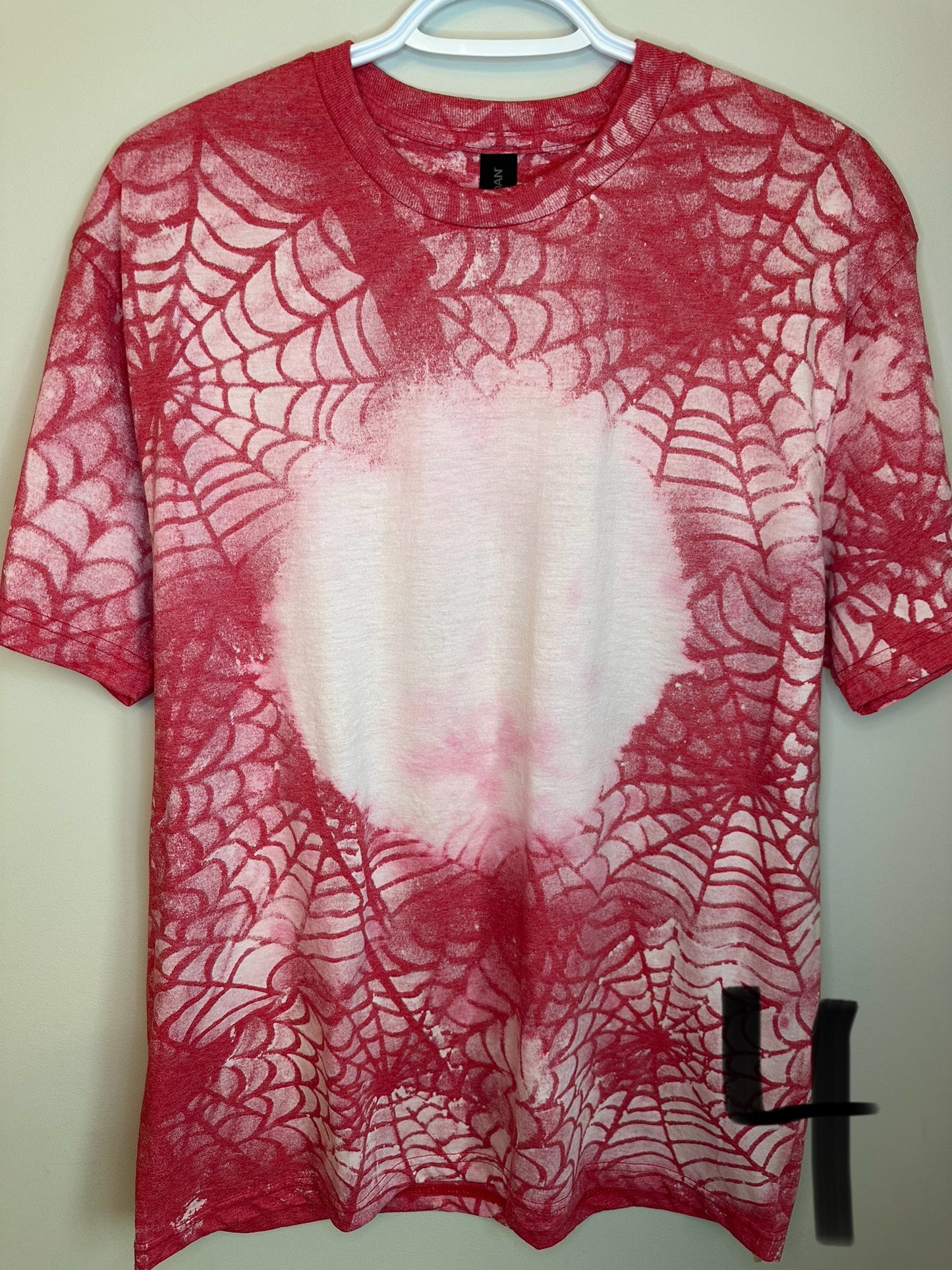 LARGE BLEACHED SHIRTS