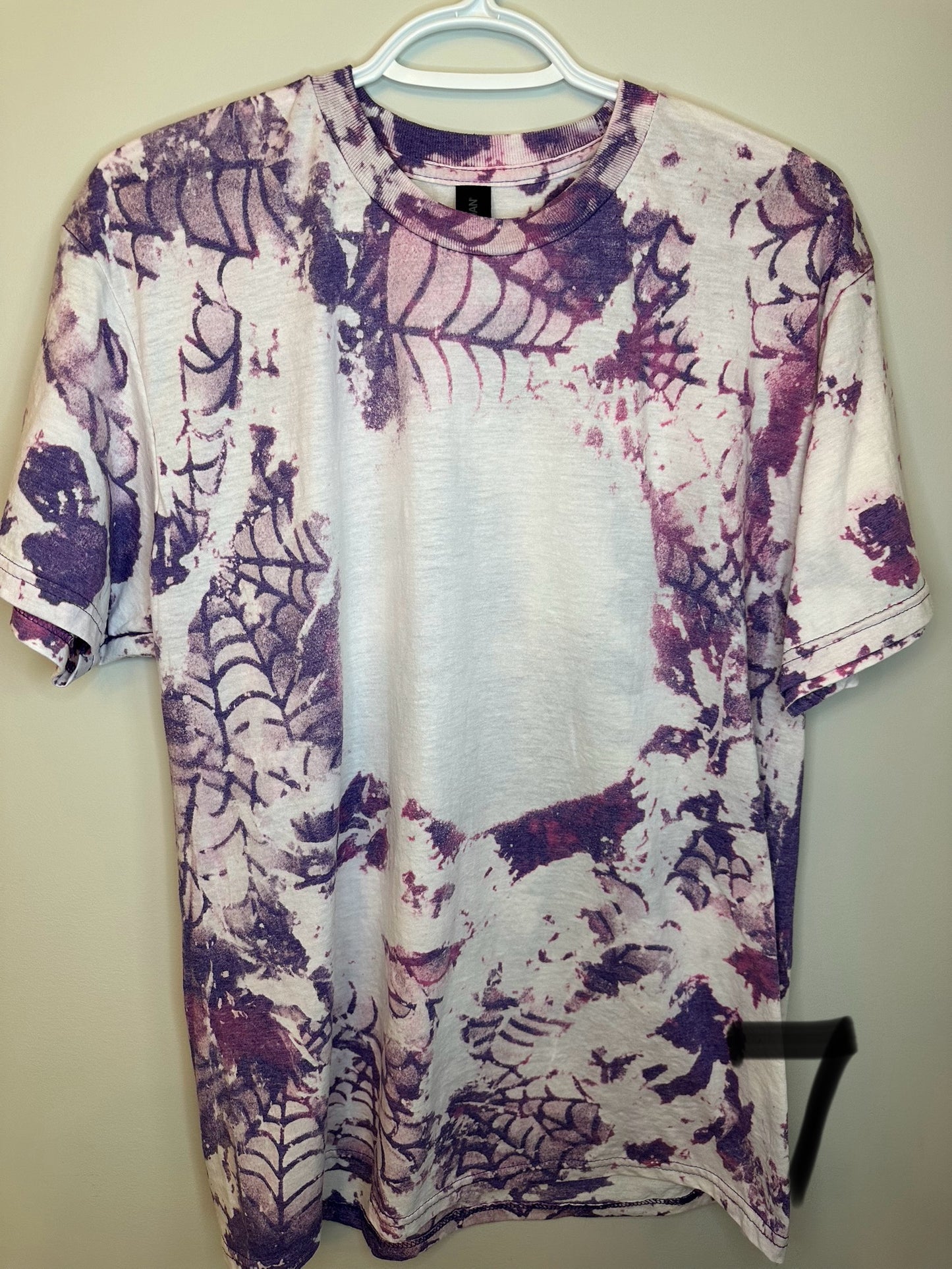 LARGE BLEACHED SHIRTS