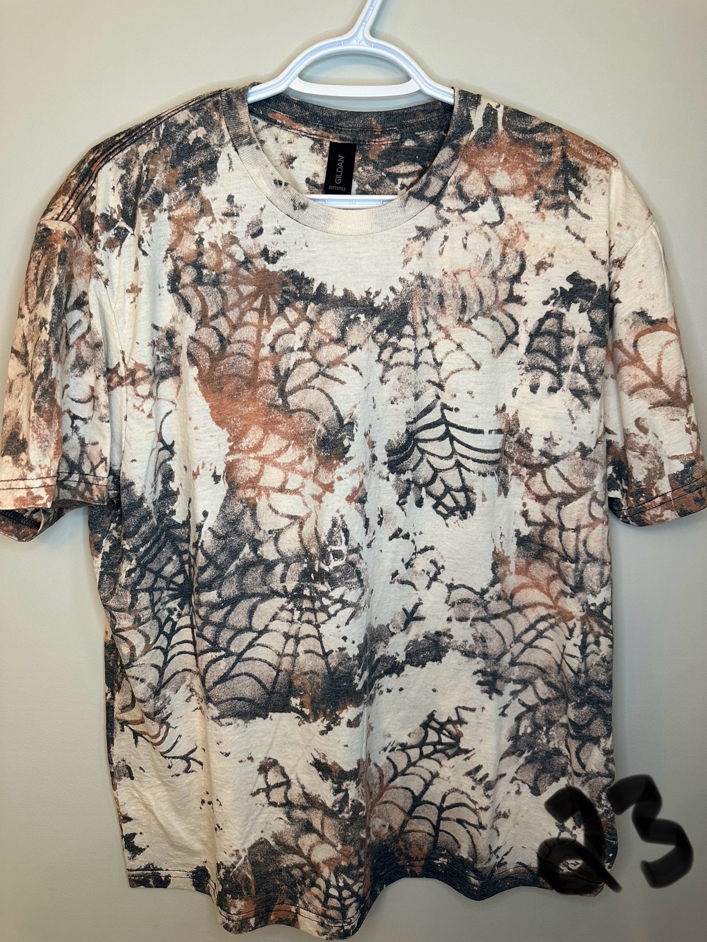 LARGE BLEACHED SHIRTS