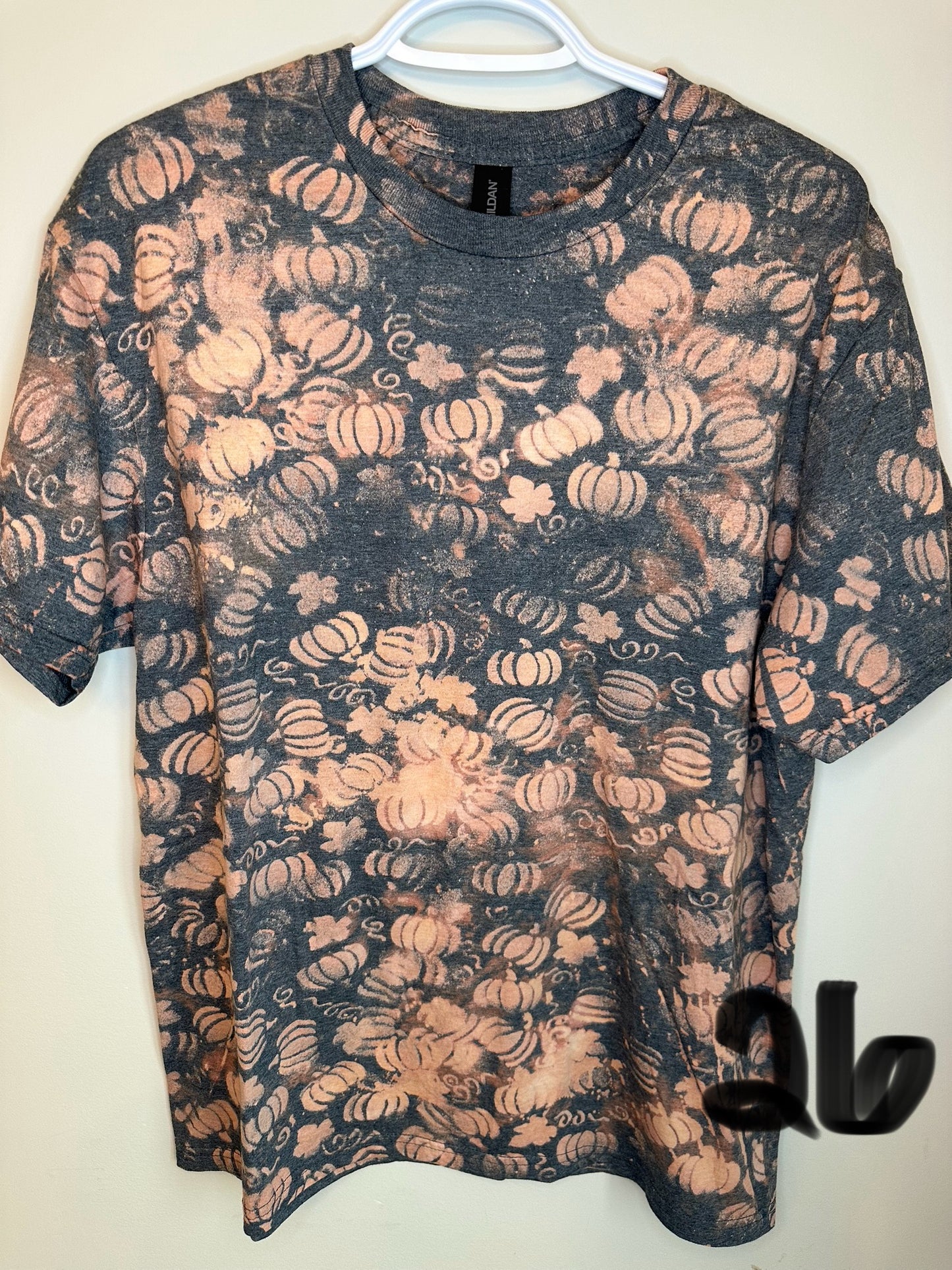 LARGE BLEACHED SHIRTS