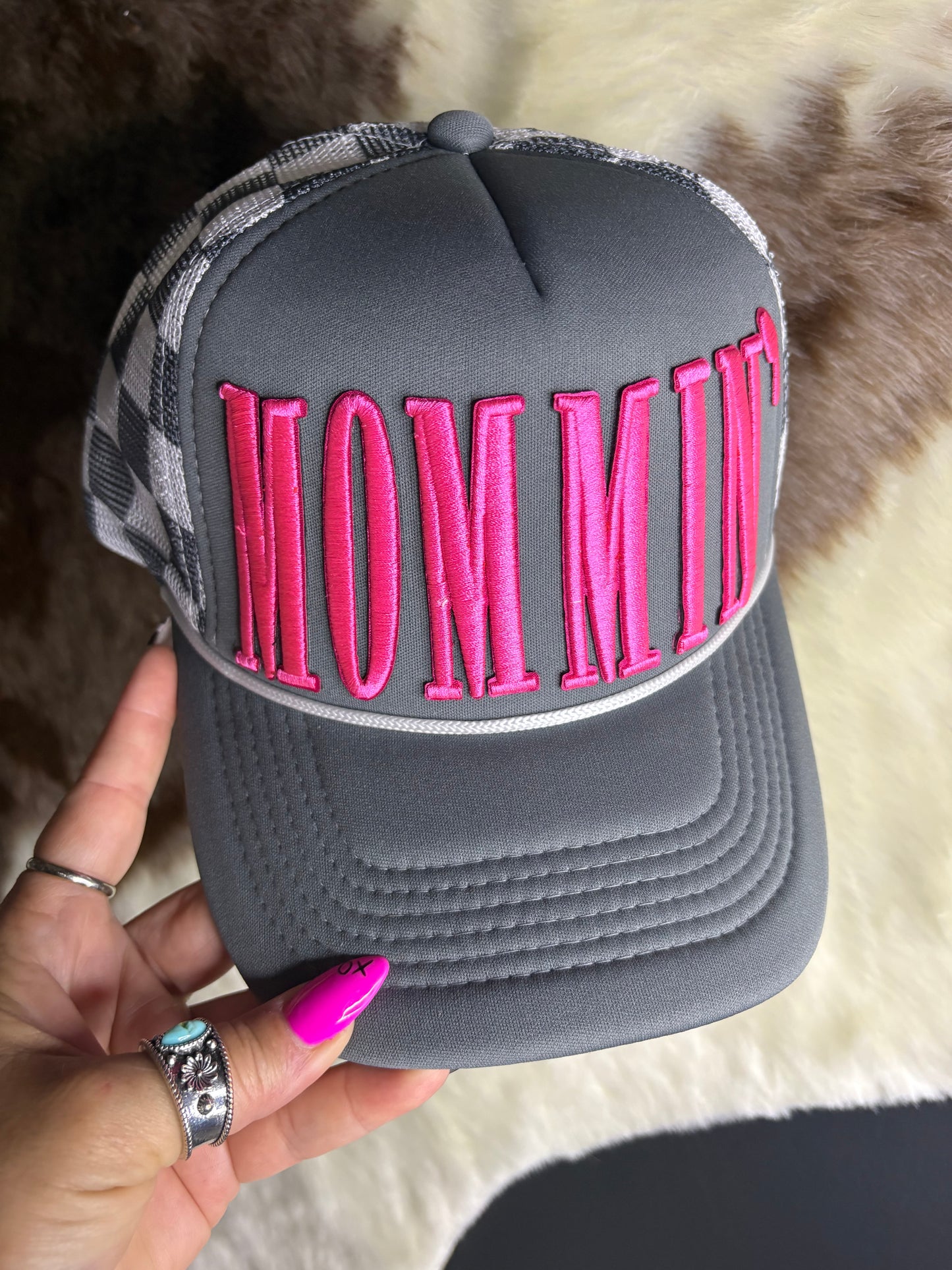 Mommin' Checkered Hat