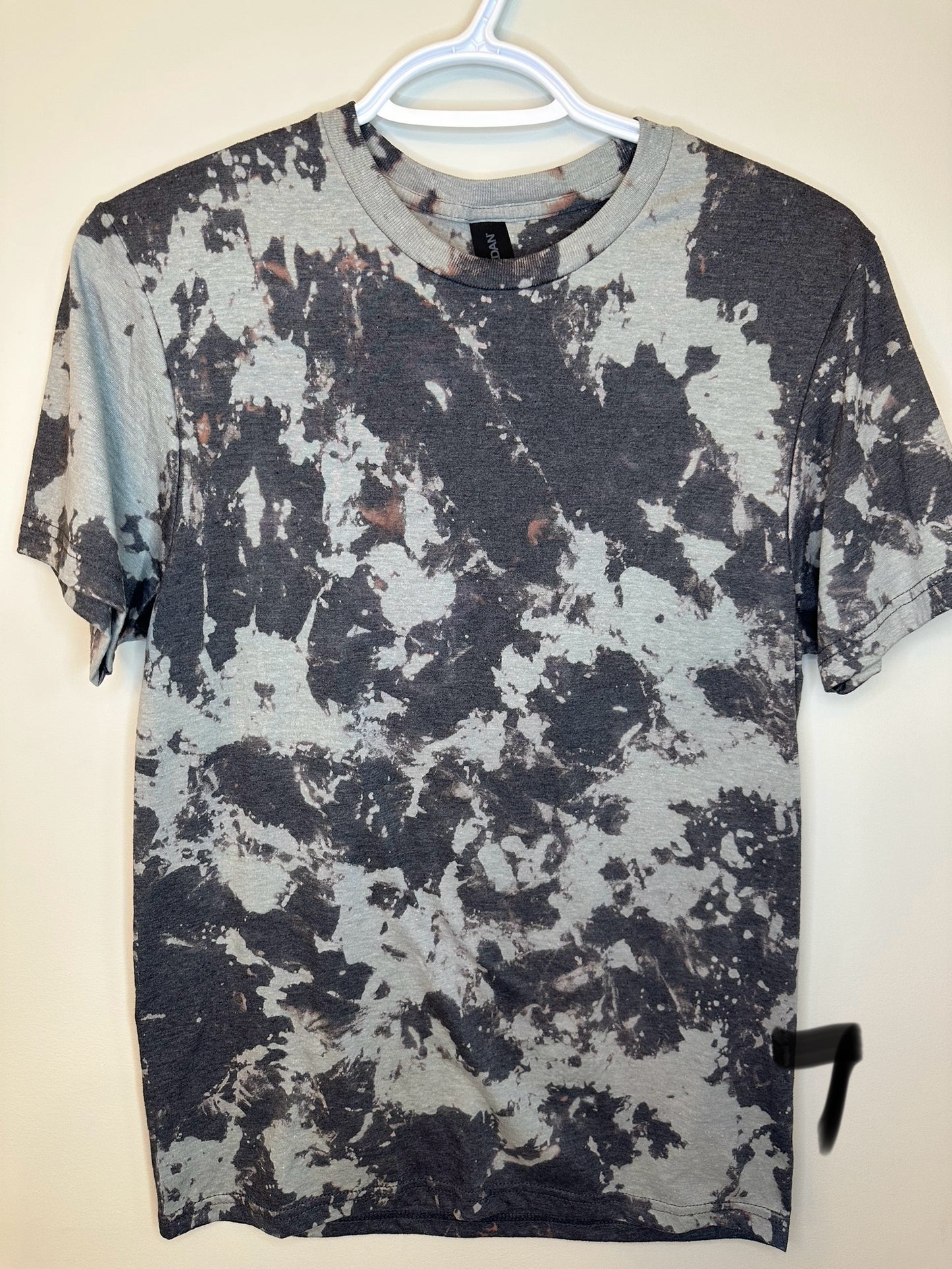 SMALL BLEACHED SHIRTS